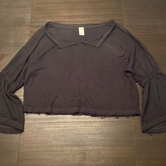 We The Free Women’s Small Black Sweater - Picture 1 of 7